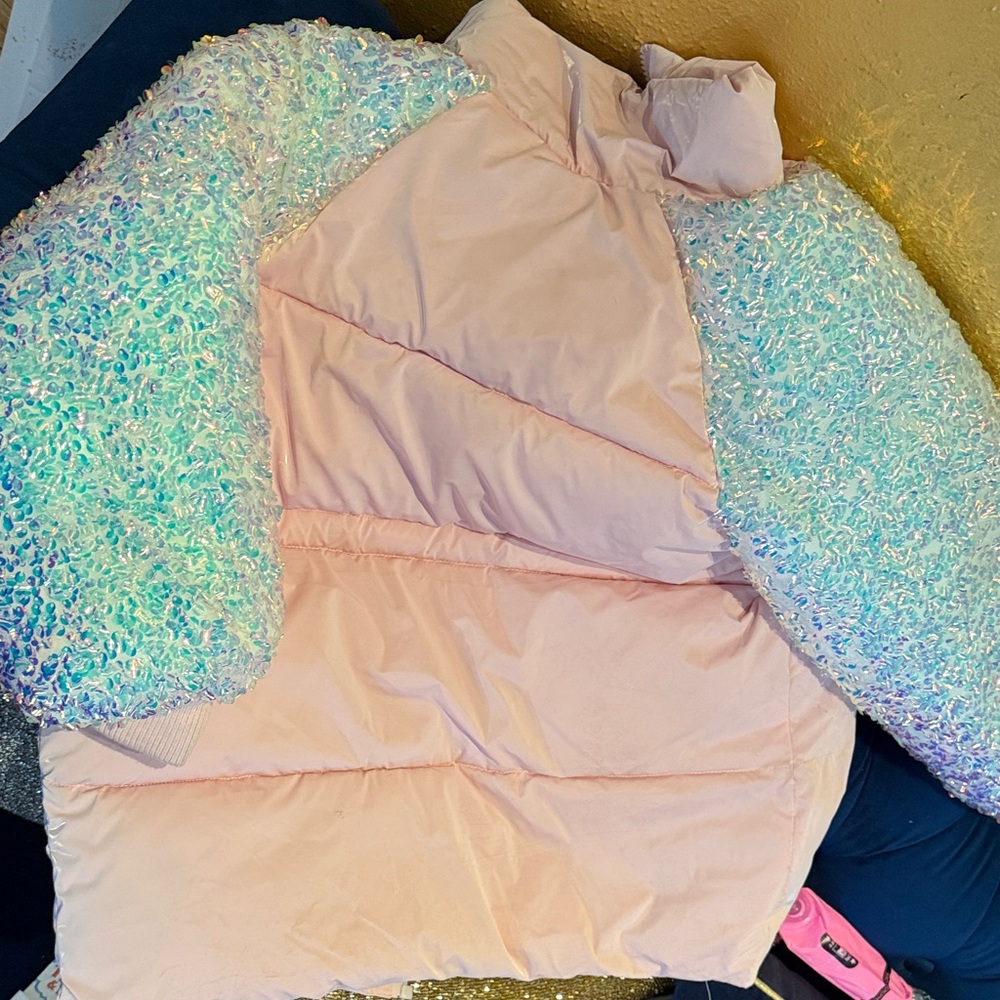 Like NEW Lola + The Boys Pink Puffer Jacket with Iridescent Sleeves - Picture 5 of 5